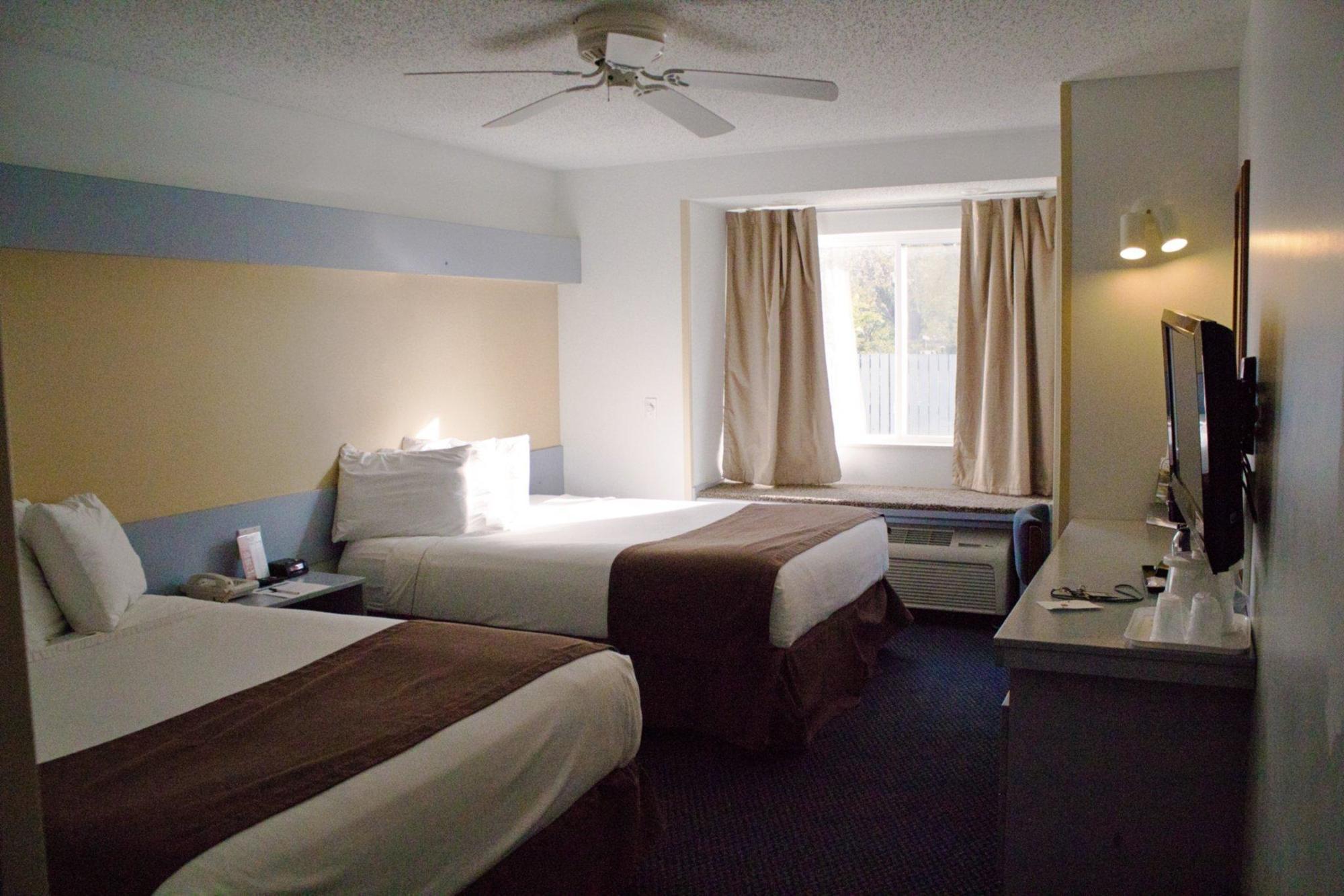 Quality Inn Mount Pleasant Eksteriør billede